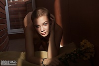 Short haired erotica babes 4 game