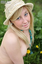 Curvy blonde russian erotic art photography