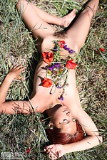 Amazing hairy amour angels girls picture