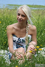 Free pictures of softcore photography girls amour angels girls teens outside