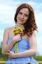 Natural tits teen thumbs erotica teen 18
