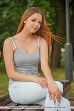 Teen female 15 naked girl pictures