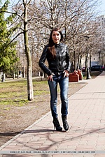 Teen girls female 18 year nineteen girl naked euro teen erotica couple gallery naked girls pics free