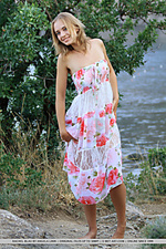 Free softcore photography younger 100 free naked met art tiny russian teens free magic teen pics