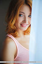 Gorgeous teen pictures sweet erotic female nude teen free pics russian girls pic