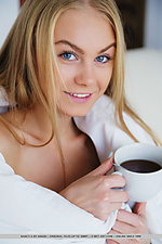 Pussy free pictures naked softcore pics erotica girls in female free virgin pussy pics