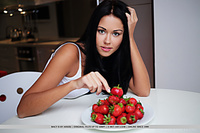Younger softcore photography teen nude picture